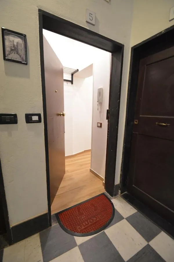Vico Durazzo Apartment Genova
