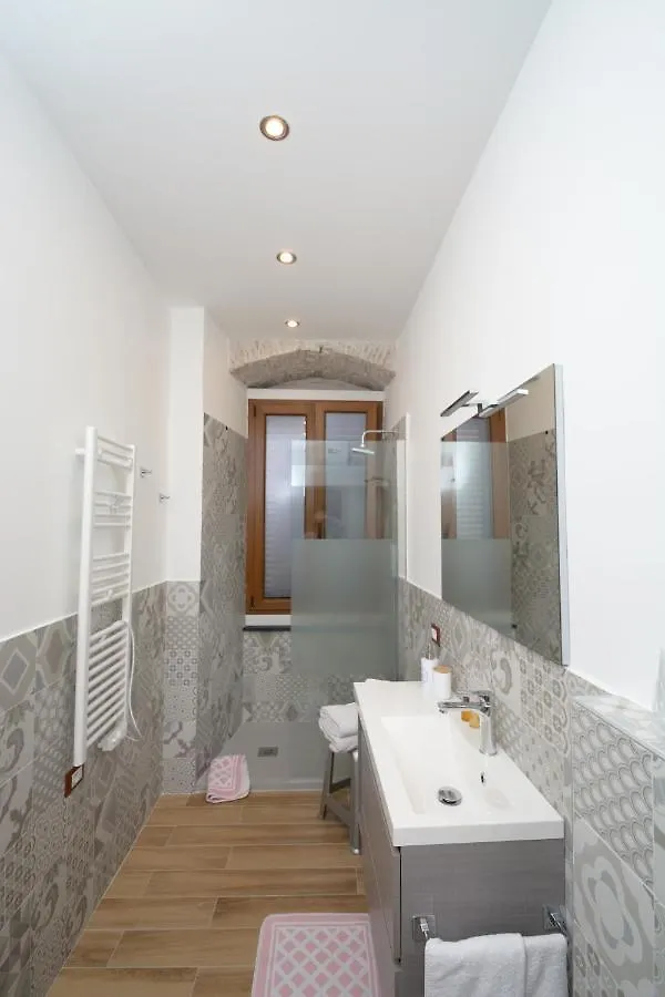 Vico Durazzo Apartment Genova